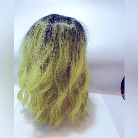 GREEN OMBRE WAVY WIG ISABELLA Green and Black Wavy Ombre Wig with Bangs - Picture 5 of 7